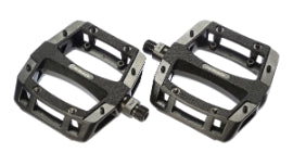 JETBLACK FLAT OUT ALLOY MTB PEDALS, PAINTED BLACK BALL BEARINGS CROMO AXLE